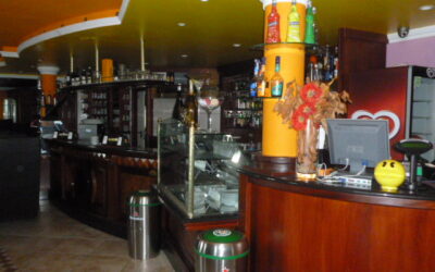 ARREDAMENTO BAR