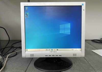 MONITOR HANNS HC174D