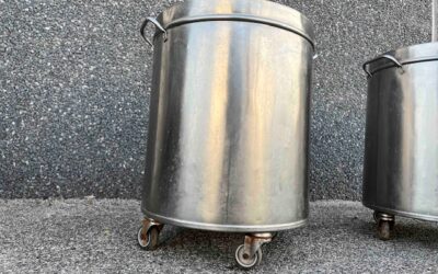 PATTUMIERA IN ACCIAIO INOX SU RUOTE PER RISTORANTI