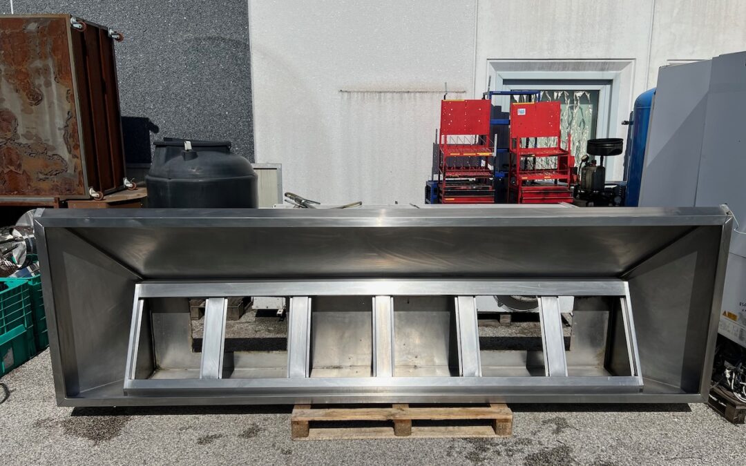CAPPA ACCIAIO INOX CON MOTORE 370×110