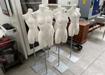N.6 MANICHINI DONNA MEZZO BUSTO