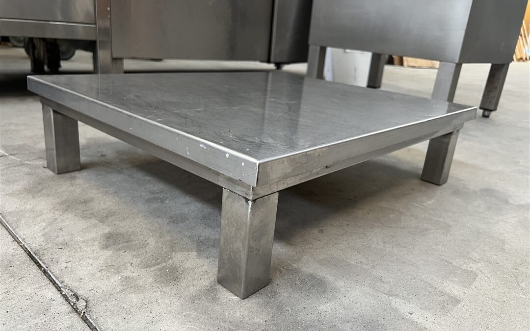 BANCO BASSO ACCIAIO INOX 60×50